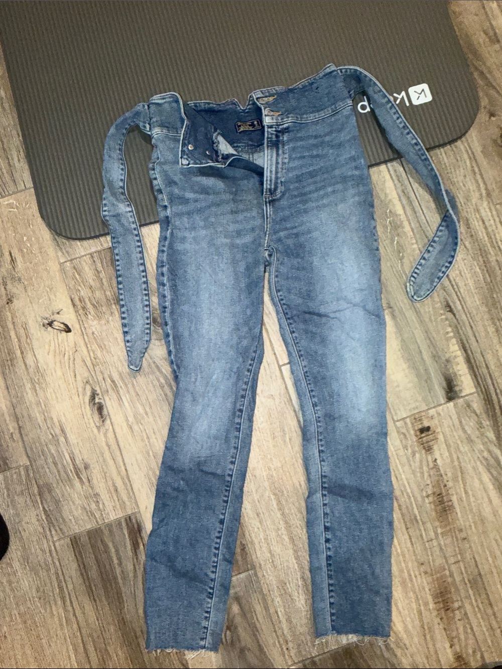 Abercrombie & Fitch Light Wash High-Rise Tie Jeans